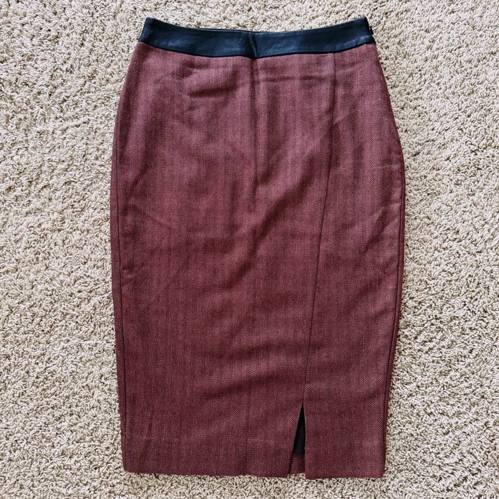 The Limited NWT Pencil Skirt - Picture 1 of 12